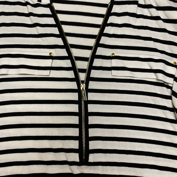 Calvin Klein Striped Top, sz small, black & white - Picture 5 of 7